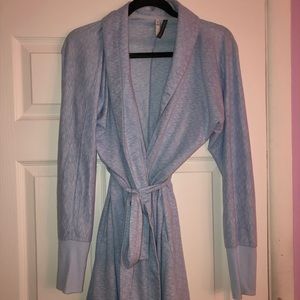 Jaclyn Intimates Short Robe!